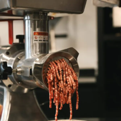 Picador De Carne Silcook Industrial 2HP HR32